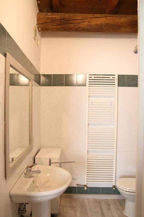 Le Vie Del Centro Apartment Ferrara Exterior photo