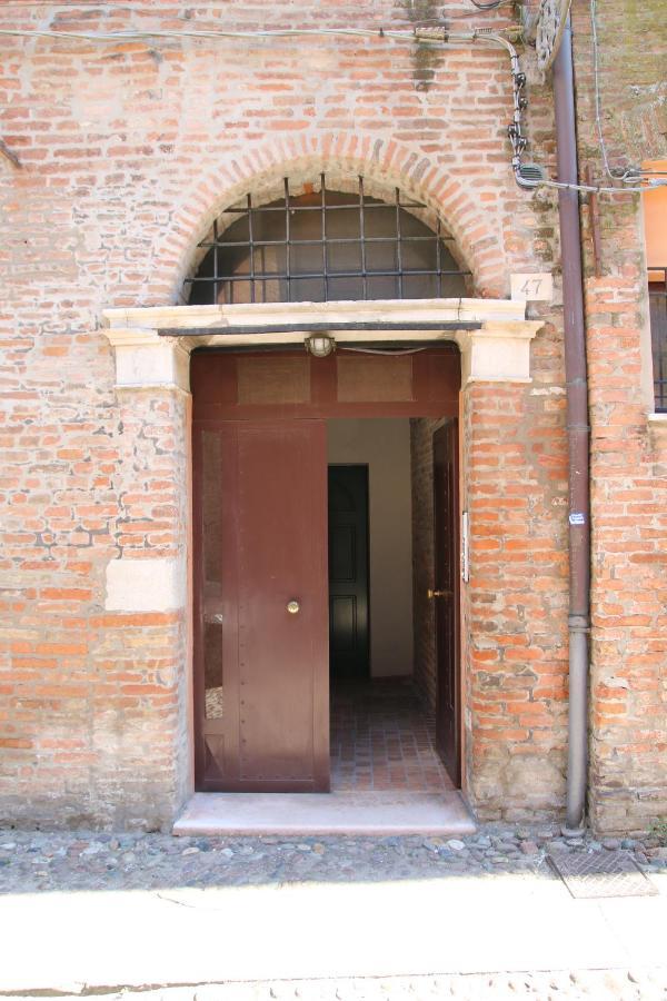 Le Vie Del Centro Apartment Ferrara Exterior photo